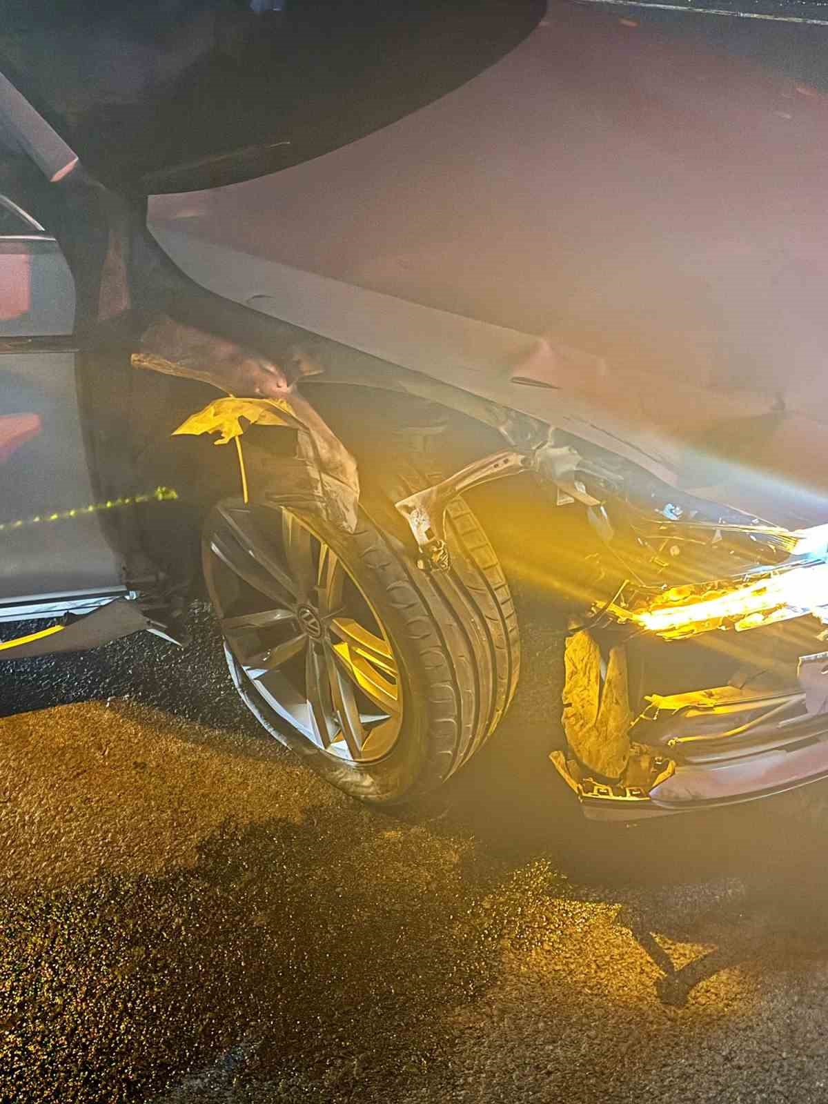 otomobil elektrikli bisiklete carpti 1 olu 2 3s6ERCn3