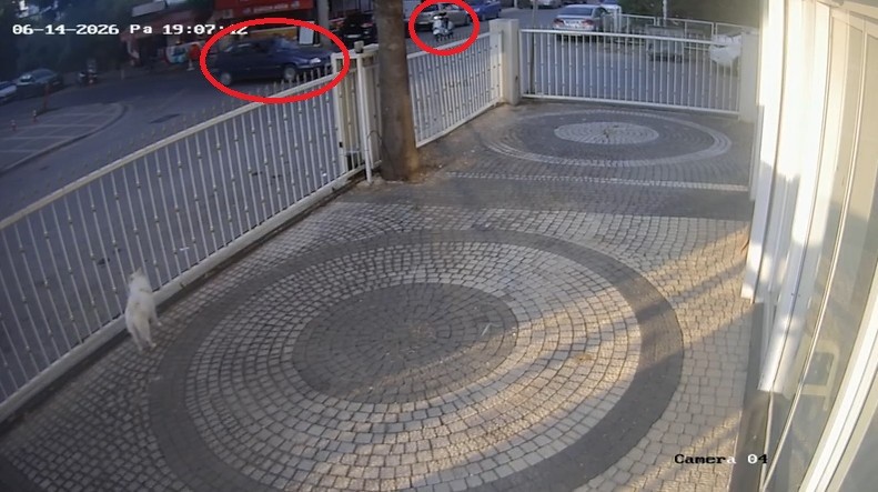 otomobil ile carpisan motosikletin surucusu yaralandi 1 BdNjYkvZ