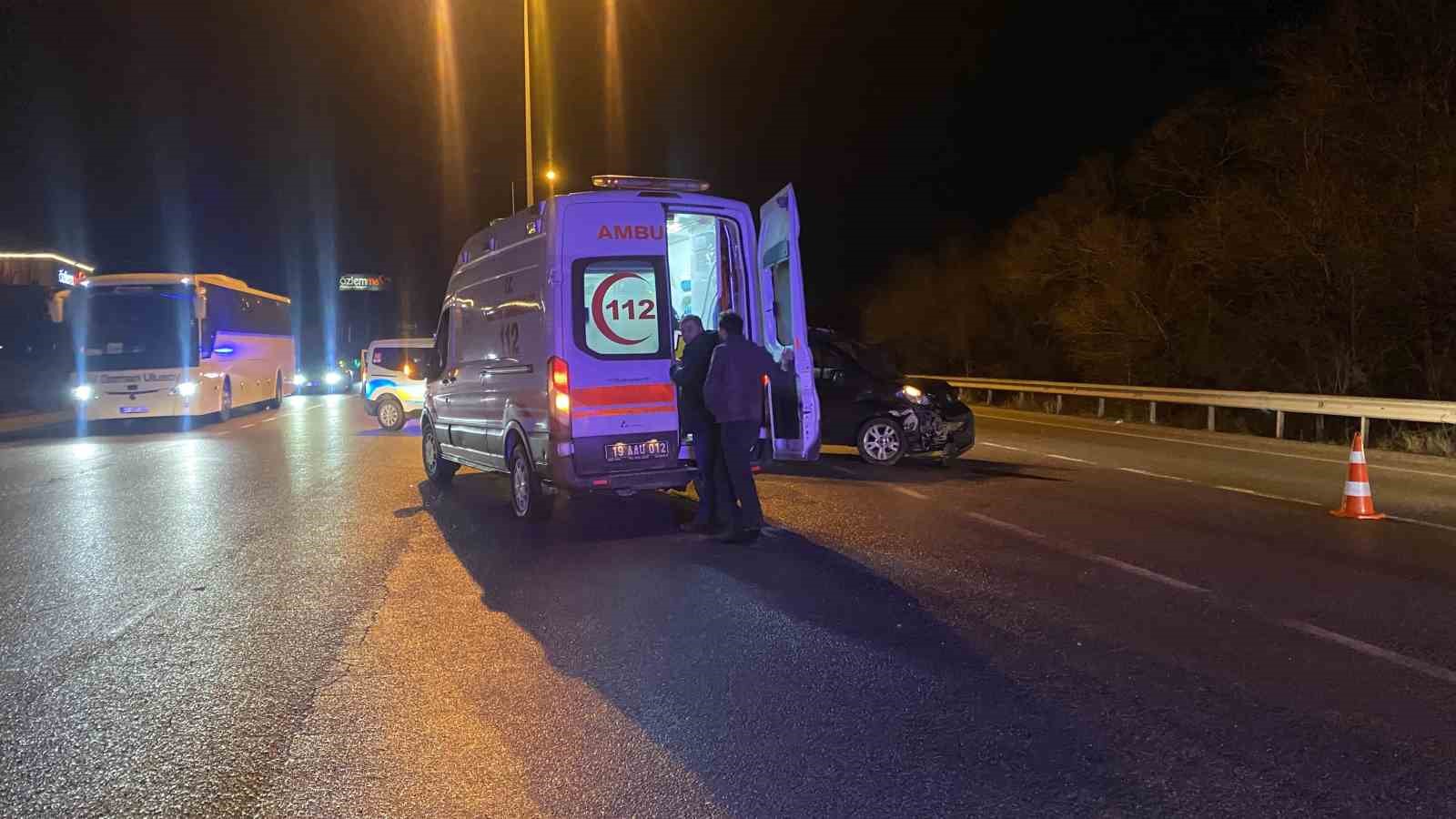 otomobil ile hafif ticari arac carpisti 5 yarali 0 sGYr2VFf