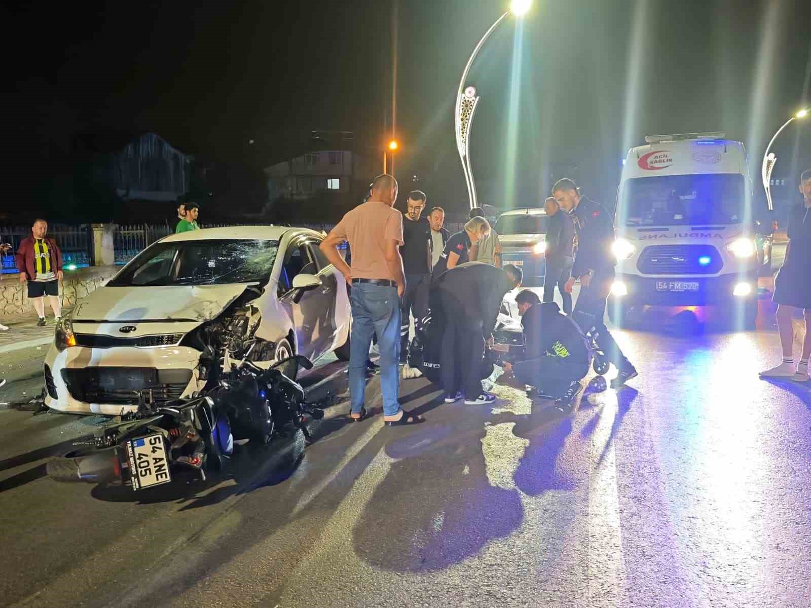 Otomobil ile kafa kafaya çarpışan motosiklet sürücüsü yaralandı 9 otomobil ile kafa kafaya carpisan motosiklet surucusu yaralandi 5 eZgX2QVJ
