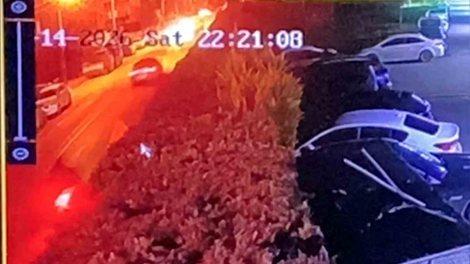 otomobil ile motosiklet kafa kafaya carpisti 2 yarali 3 TA37QE97