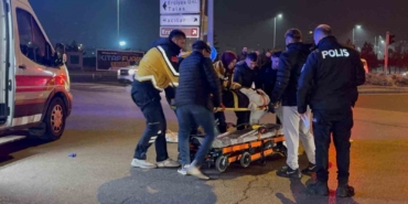 otomobil-motosiklete-carpti-1-agir-yarali-LJlJRuvx.jpg