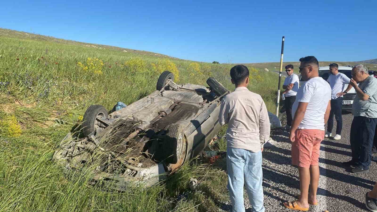 otomobil sarampole takla atti 1 olu 1 yarali 0