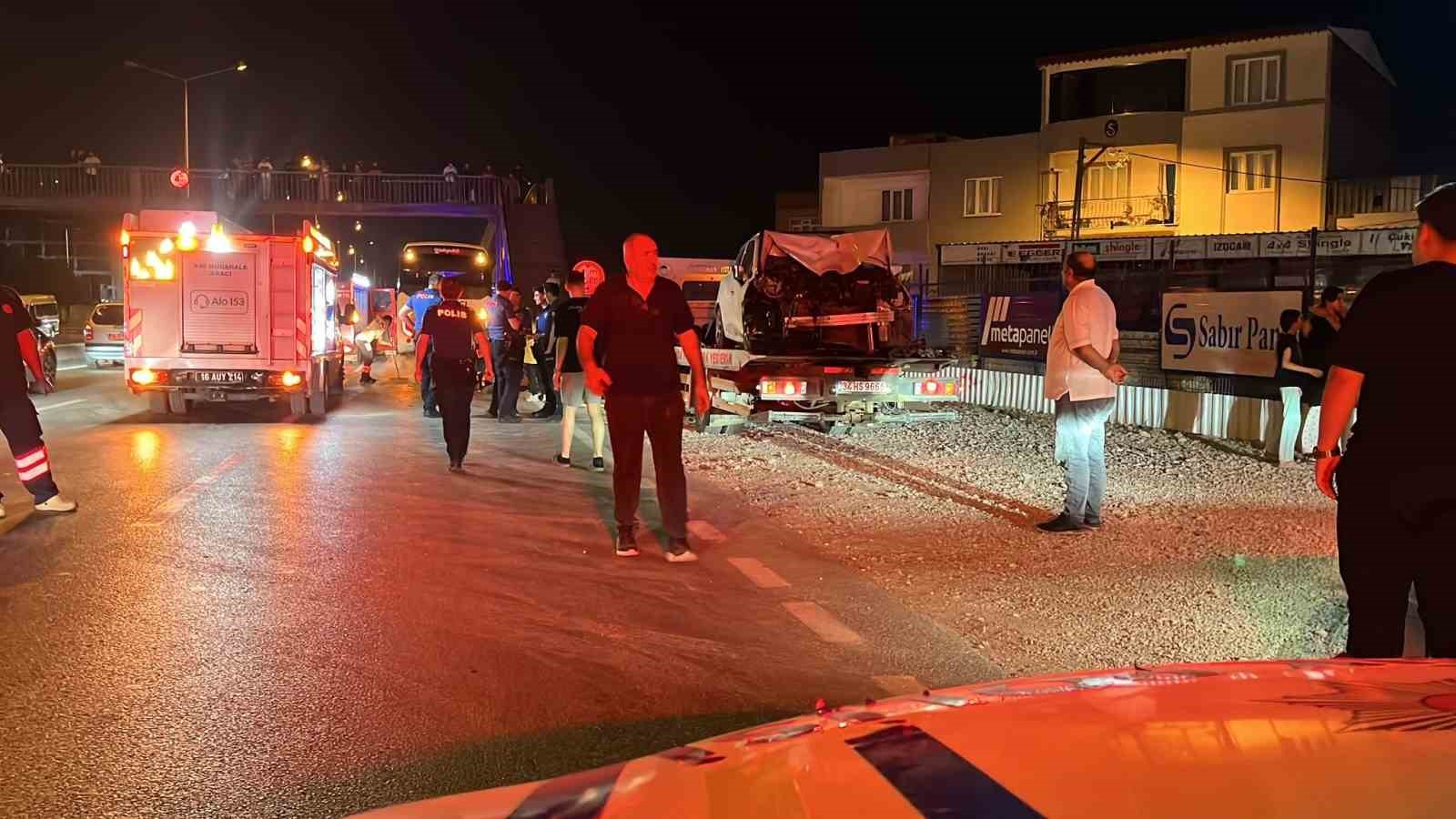 otomobil servise carpti 6 yarali 2
