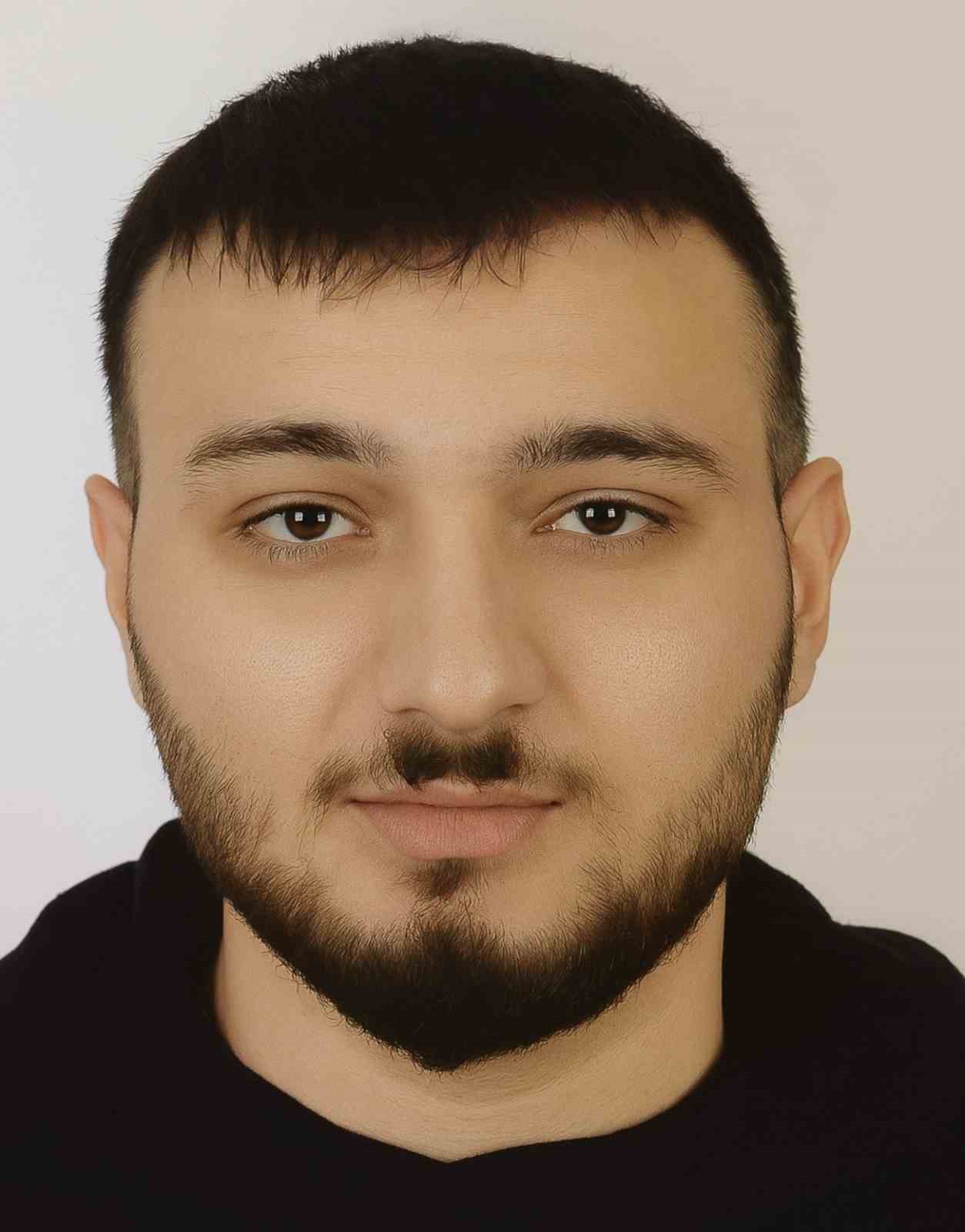otomobil tirin altina girdi surucunun kimligi otopside belirlendi 1 JYpJkBIY