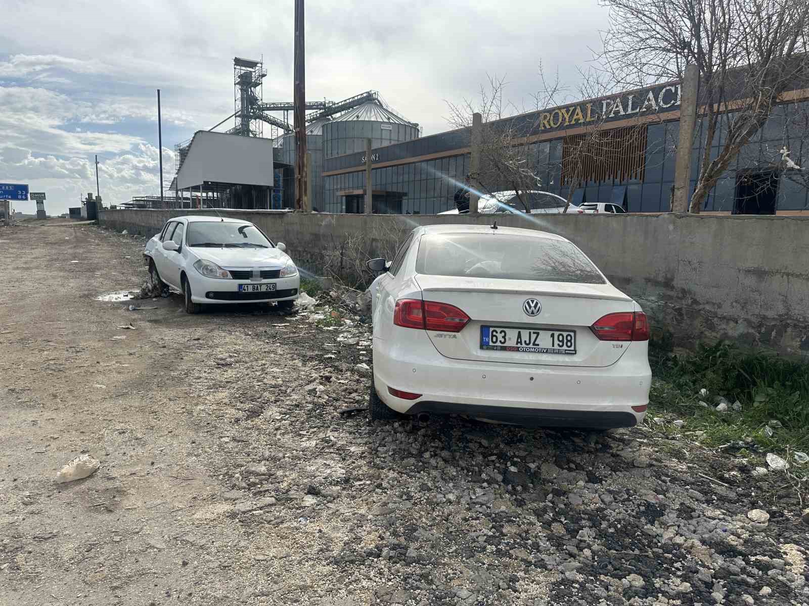 otomobil yayaya carpti 1i agir 2 yarali 1 4anpw92E