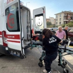 otomobile-carpmamak-icin-manevra-yapinca-bisikletten-dustu-YhApUOvW.jpg