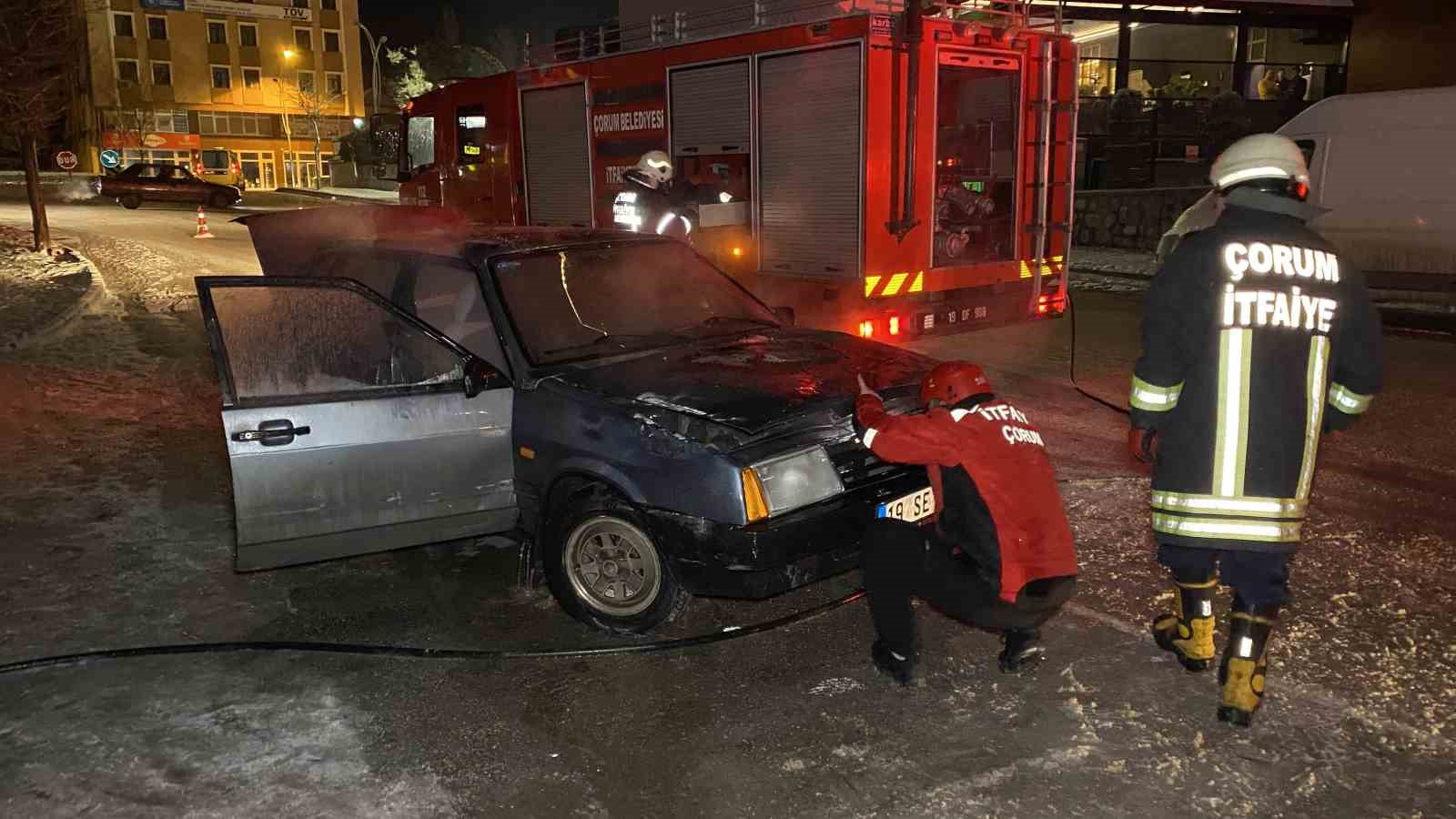 otomobili kule donmekten itfaiye kurtardi 2 rpsC2CAu