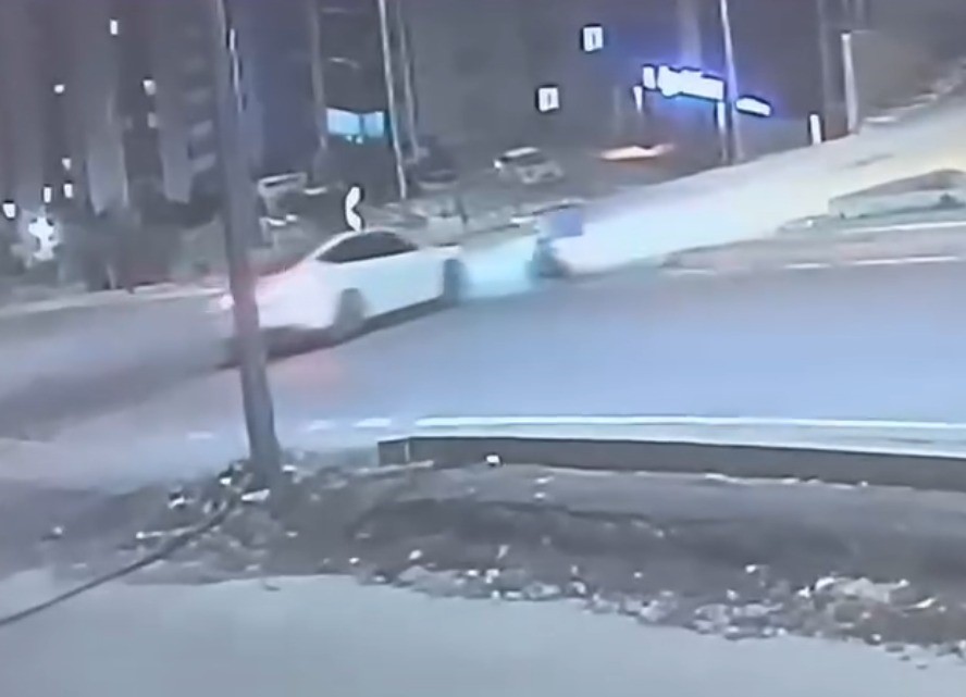 Otomobilin çarpıp kaçtığı motosiklet sürücüsü: "O an ölebilirdim. Böyle vicdansızlık olmaz" 5 otomobilin carpip kactigi motosiklet surucusu o an olebilirdim boyle vicdansizlik olmaz 1 M7ksF44f