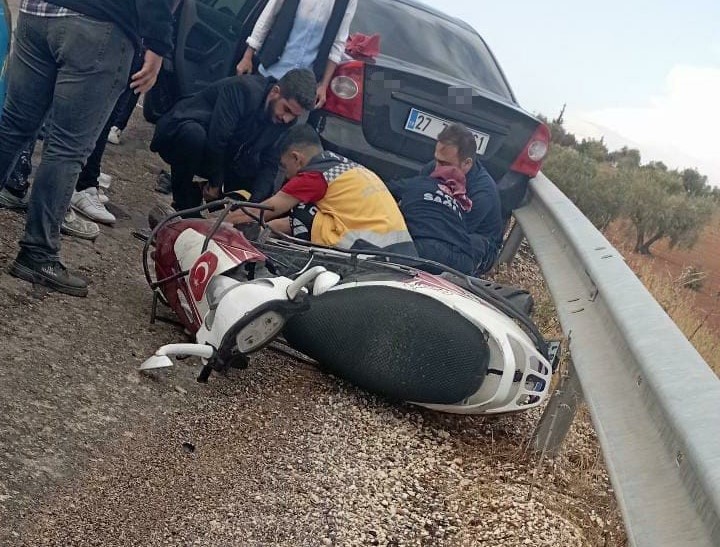 Otomobilin çarptığı motosikletin 79 yaşındaki sürücüsü hayatını kaybetti 4 otomobilin carptigi motosikletin 79 yasindaki surucusu hayatini kaybetti 0 KHHiwshe