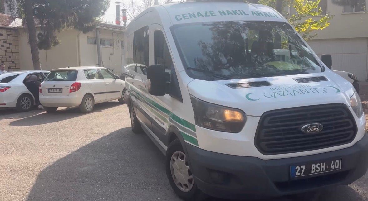 otomobilin carptigi motosikletli hayatini kaybetti 2 9J9HTI76