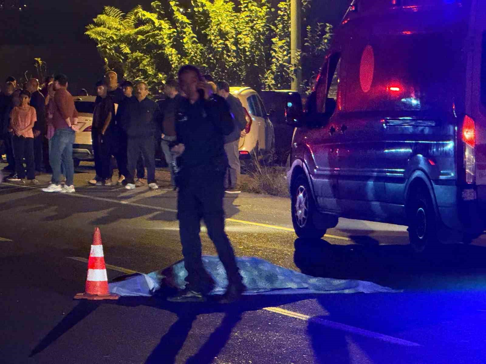 otomobilin carptigi yasli adam hayatini kaybetti 1 rarHijeg