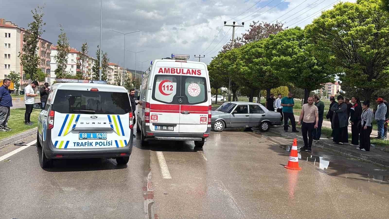 otomobilin carptigi yasli kadin agir yaralandi 2 bvLhFObG