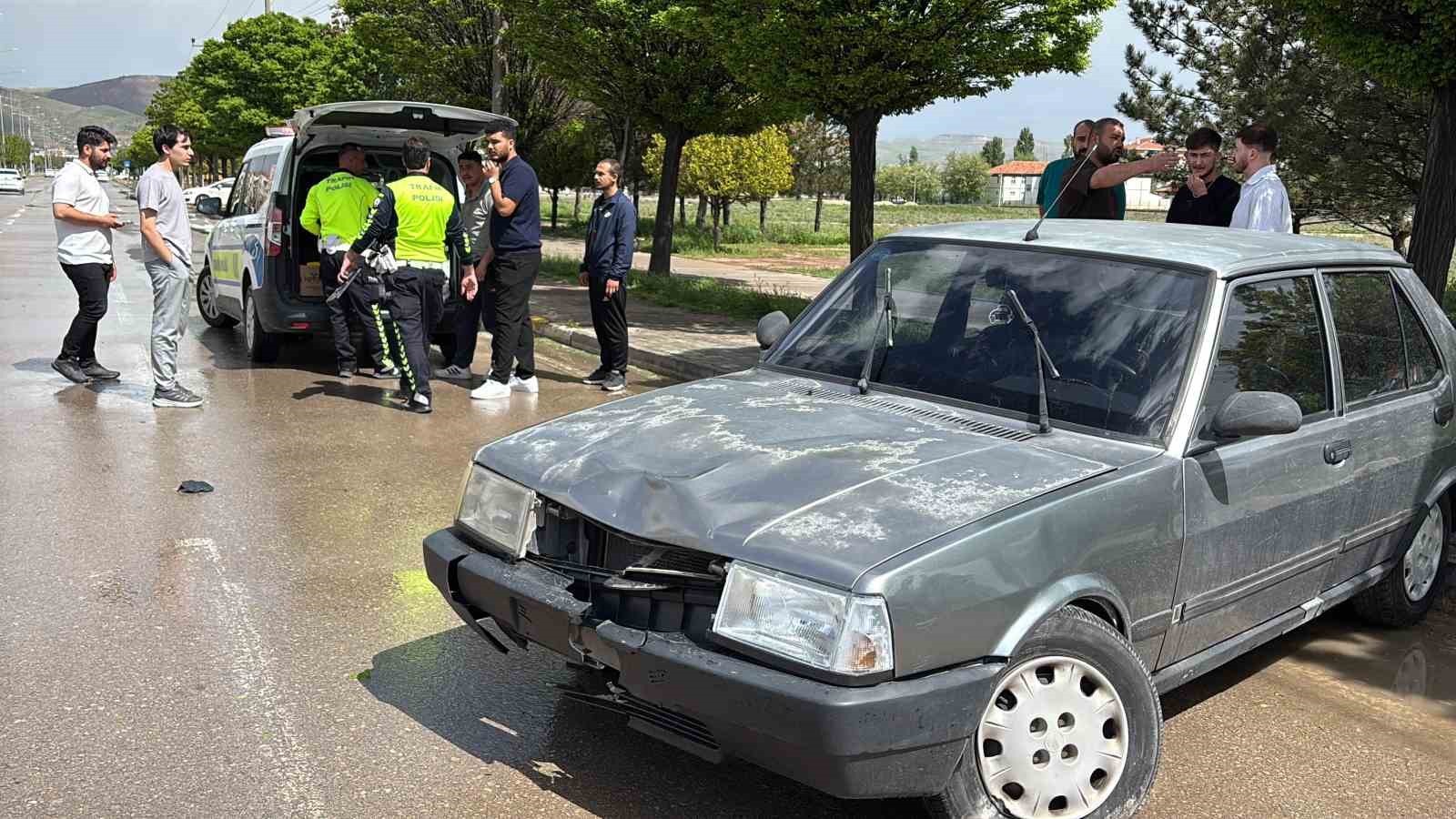 otomobilin carptigi yasli kadin agir yaralandi 3 CXu4LUlf