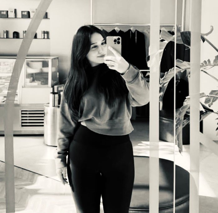 otomobilinde silahli saldiriya ugrayan genc kiz topraga verildi 4