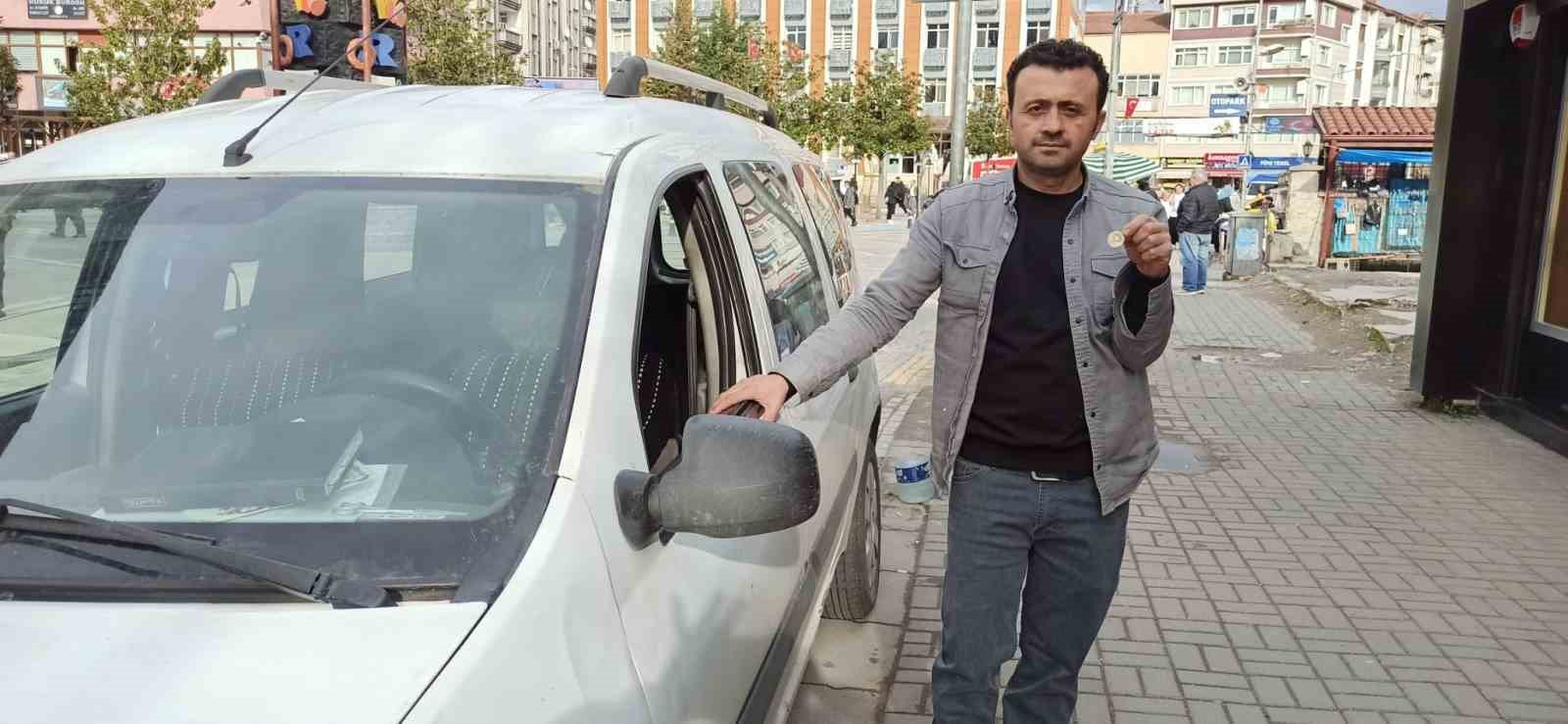 otomobilini 50 gram altin karsiliginda satisa cikardi 2 J4WJKrXG