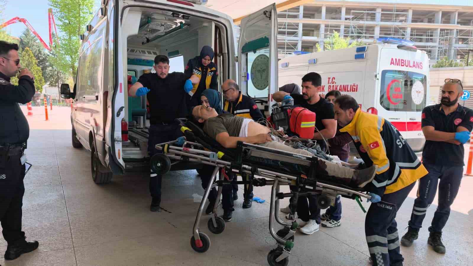 Otomobilini tamire götürdüğü tamircide vuruldu 11 otomobilini tamire goturdugu tamircide vuruldu 7 1O9BIPw4