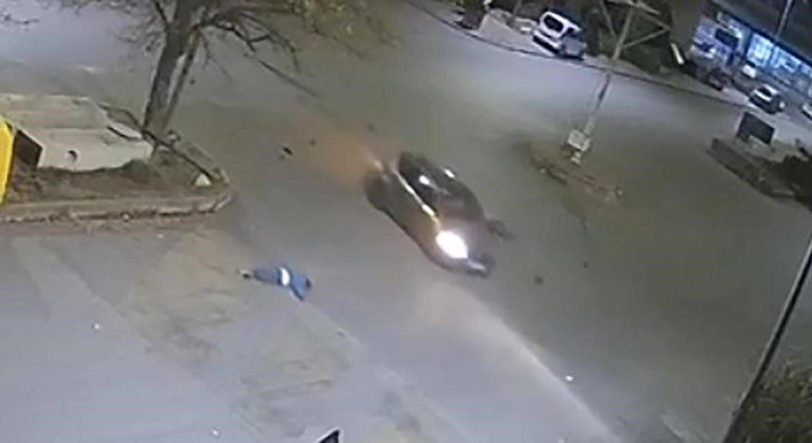 otomobille carpisan 14 yasindaki motosiklet surucusu hayatini kaybetti 1 dHvTtetq