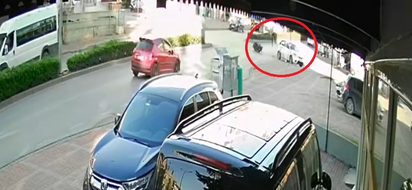 Otomobille çarpışan motosikletli, metrelerce havaya savruldu 10 otomobille carpisan motosikletli metrelerce havaya savruldu 6 pOhpQrvc
