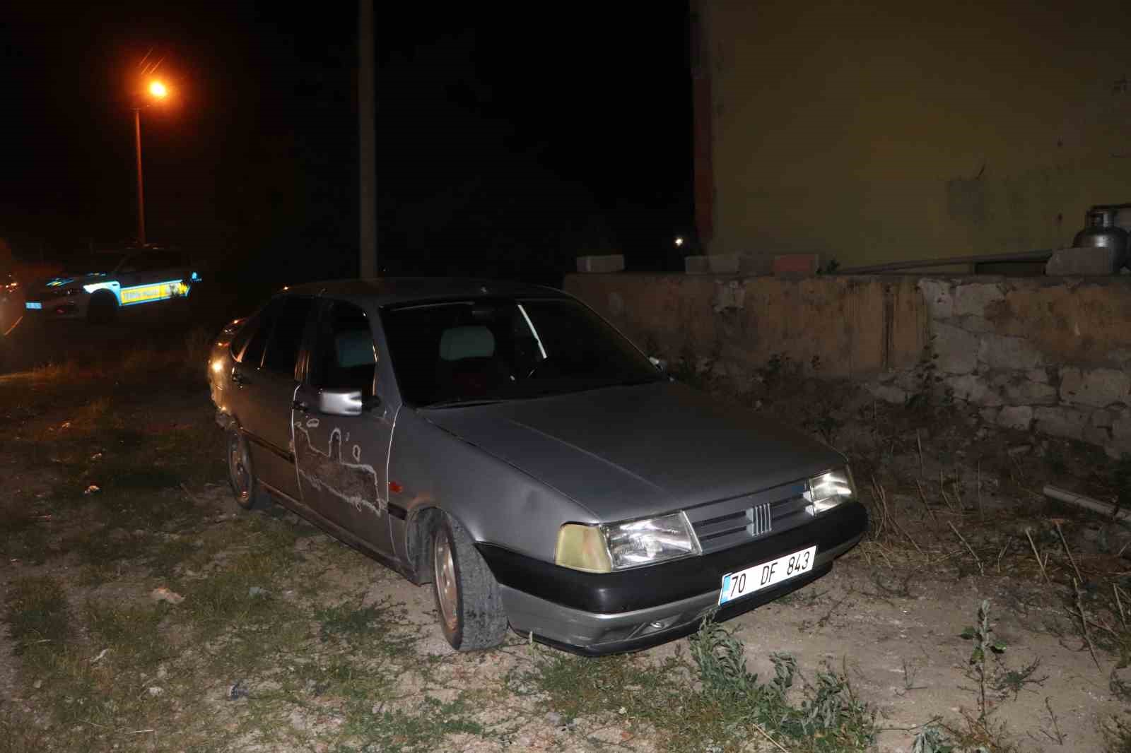 otomobille carpisan motosikletteki 2 kisi yaralandi 3 KqDrVZ8Q