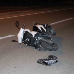 otomobille-carpisan-motosikletteki-2-kisi-yaralandi-5V21ePvP.jpg