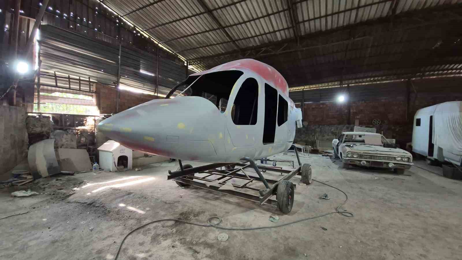otomobiller ve dev kasklarla basladi simdi fiberglas helikopter uretmeyi hedefliyor 9