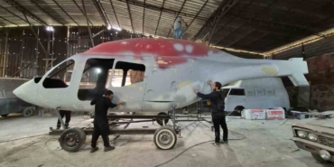 otomobiller-ve-dev-kasklarla-basladi-simdi-fiberglas-helikopter-uretmeyi-hedefliyor-sz2QAqTv.jpg