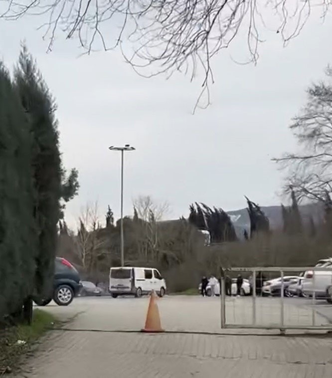 otoparkta drift atan surucuye 58 bin tl para cezasi kesildi 0 JJGjAPzG