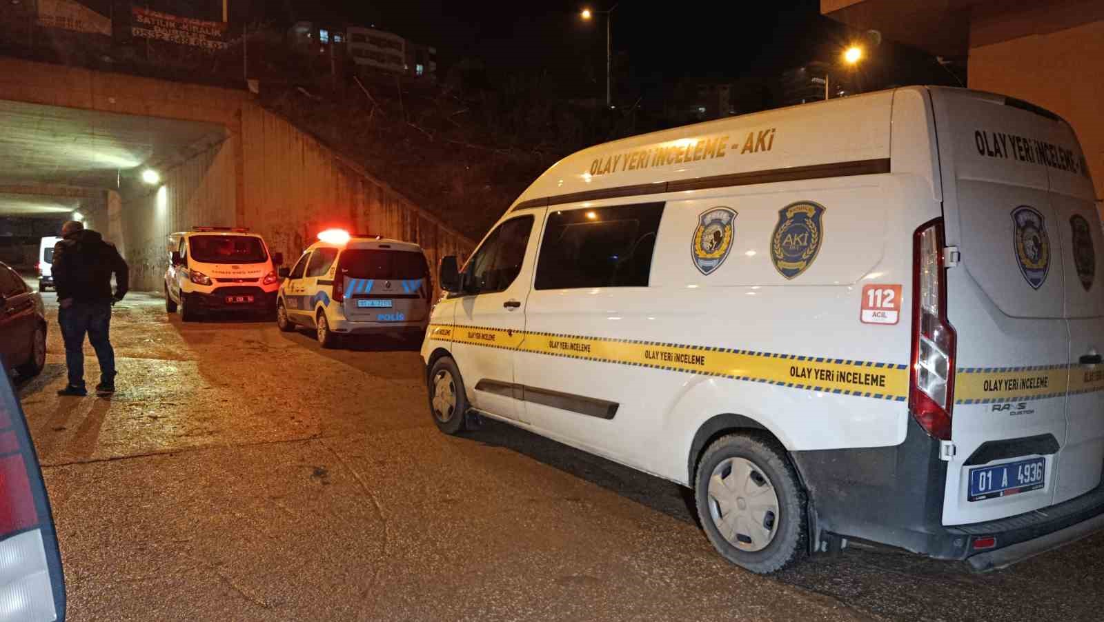 otoyolda feci kaza anne yaralandi surucu oglu oldu 7 lTWPaMRT