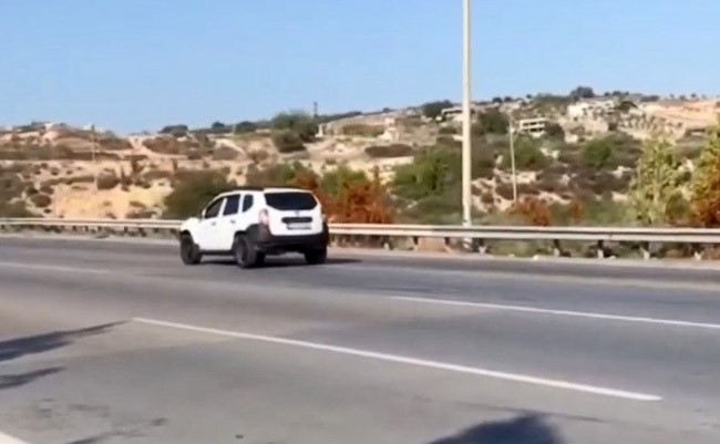 otoyolda geri giden surucuyu vatandas cekti jandarma ceza kesti 0 rB1NXFvT