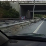 otoyolda-ters-seritte-ilerleyen-otomobil-hayrete-dusurdu-s24jce3G.jpg