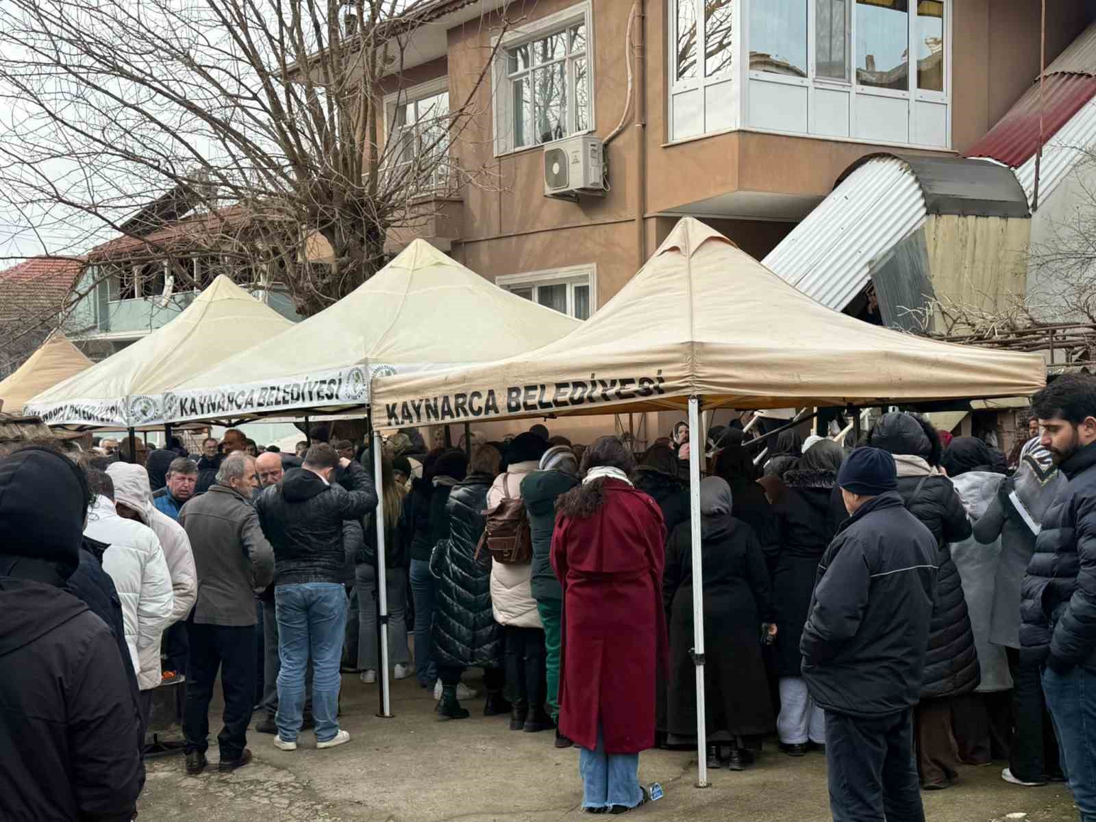 otoyoldaki feci kazada olen genc son yolculuguna ugurlandi 6 RdqPSrKh
