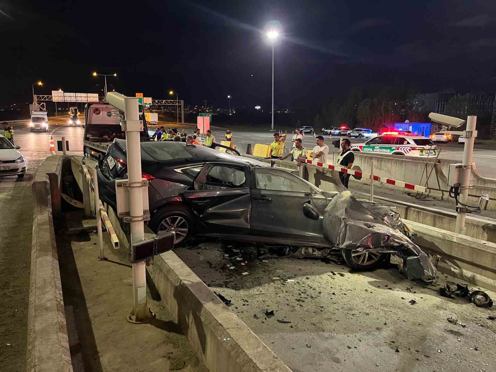 otoyollardaki beton bloklar suruculerin kabusu oldu 2 nPeIhcwH