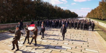oyaktan-65inci-kurulus-yil-donumunde-anitkabire-ziyaret-TLZBAWxY.jpg