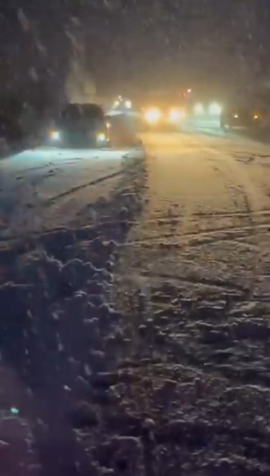 oylat kaplicalari yolu kar nedeniyle kapandi 1 Sj47mK63
