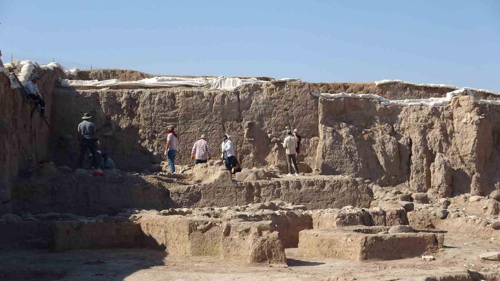 Oylum Höyük’te 38. kazı sezonu başladı 4 oylum hoyukte 38 kazi sezonu basladi 0 4AzI6Cp8