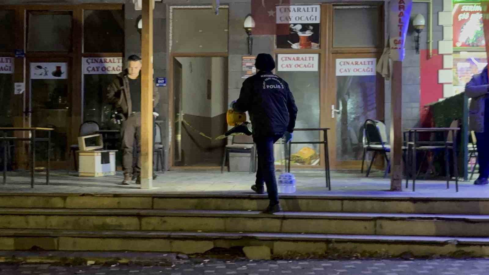oyun salonunda cikan kavga kanli bitti 1 agir yarali 5