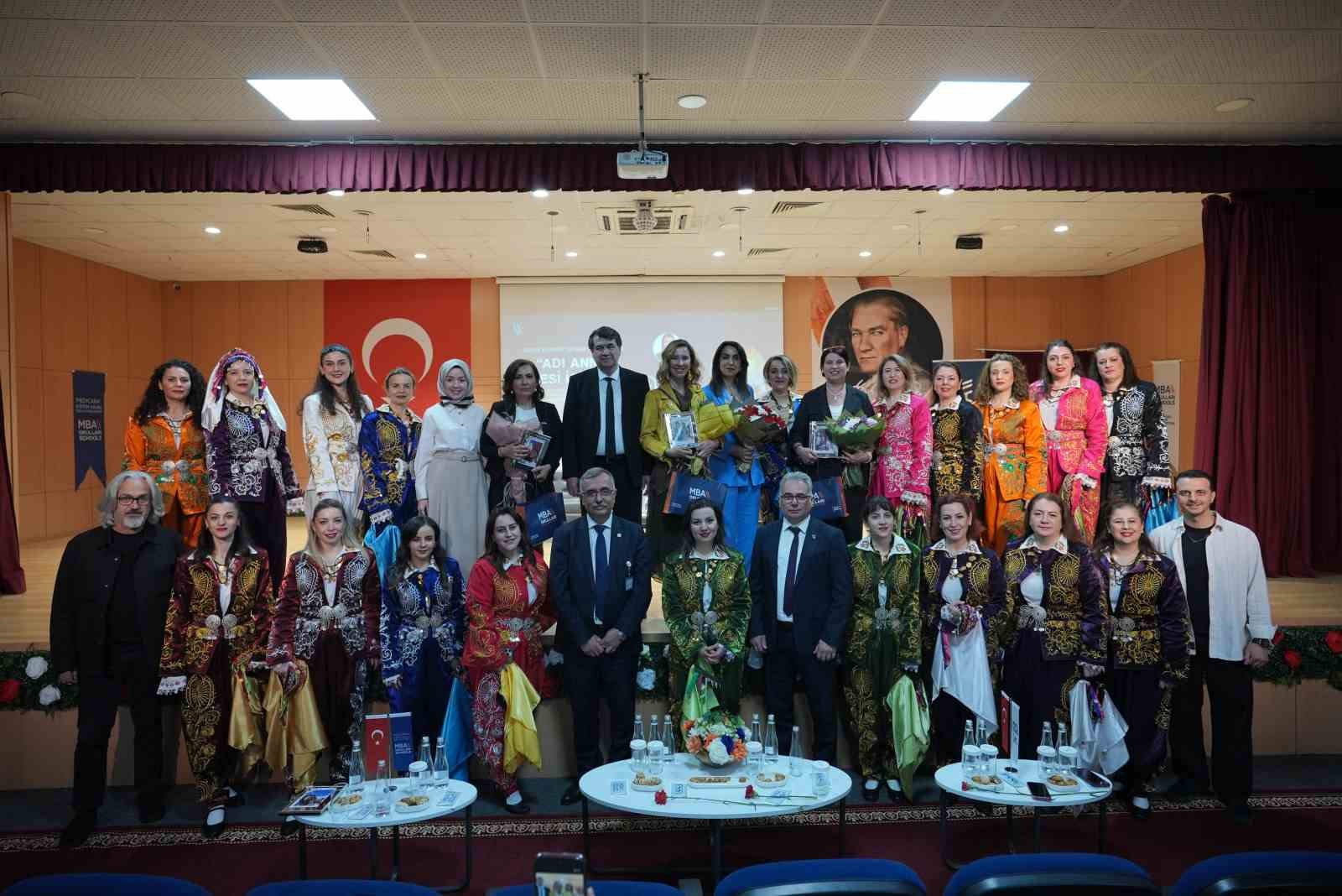 oyuncu inci turkaydan annelige dair samimi soylesi 1