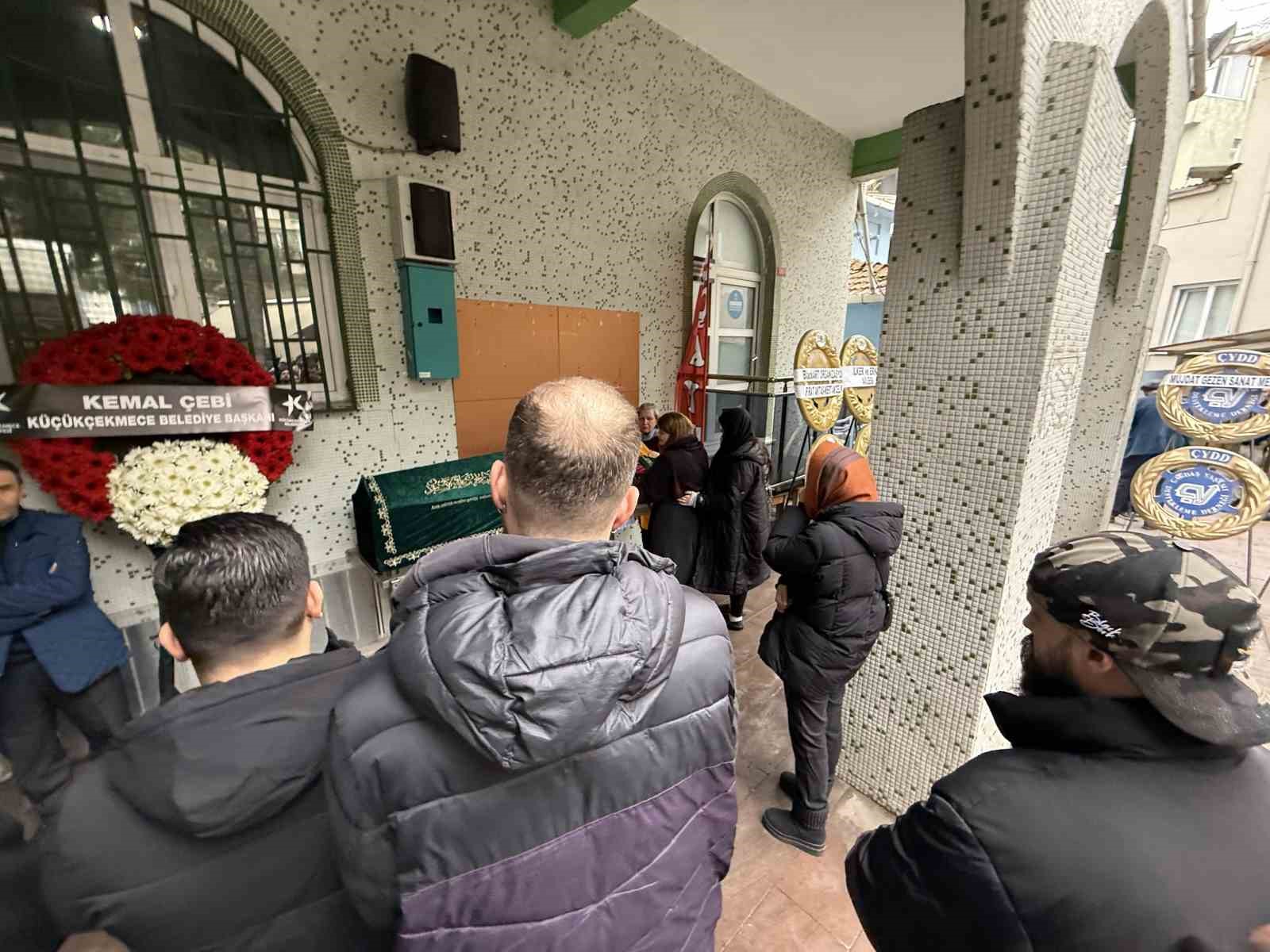 oyuncu ramazan tetik son yolculuguna ugurlandi 2 nGpLTgg2