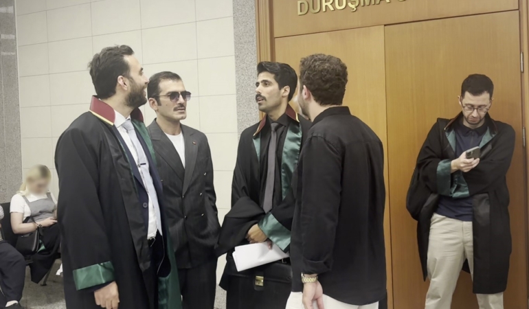 oyuncu-ufuk-bayraktarin-yargilandigi-dava-dustu-xJ3imsIZ.jpg