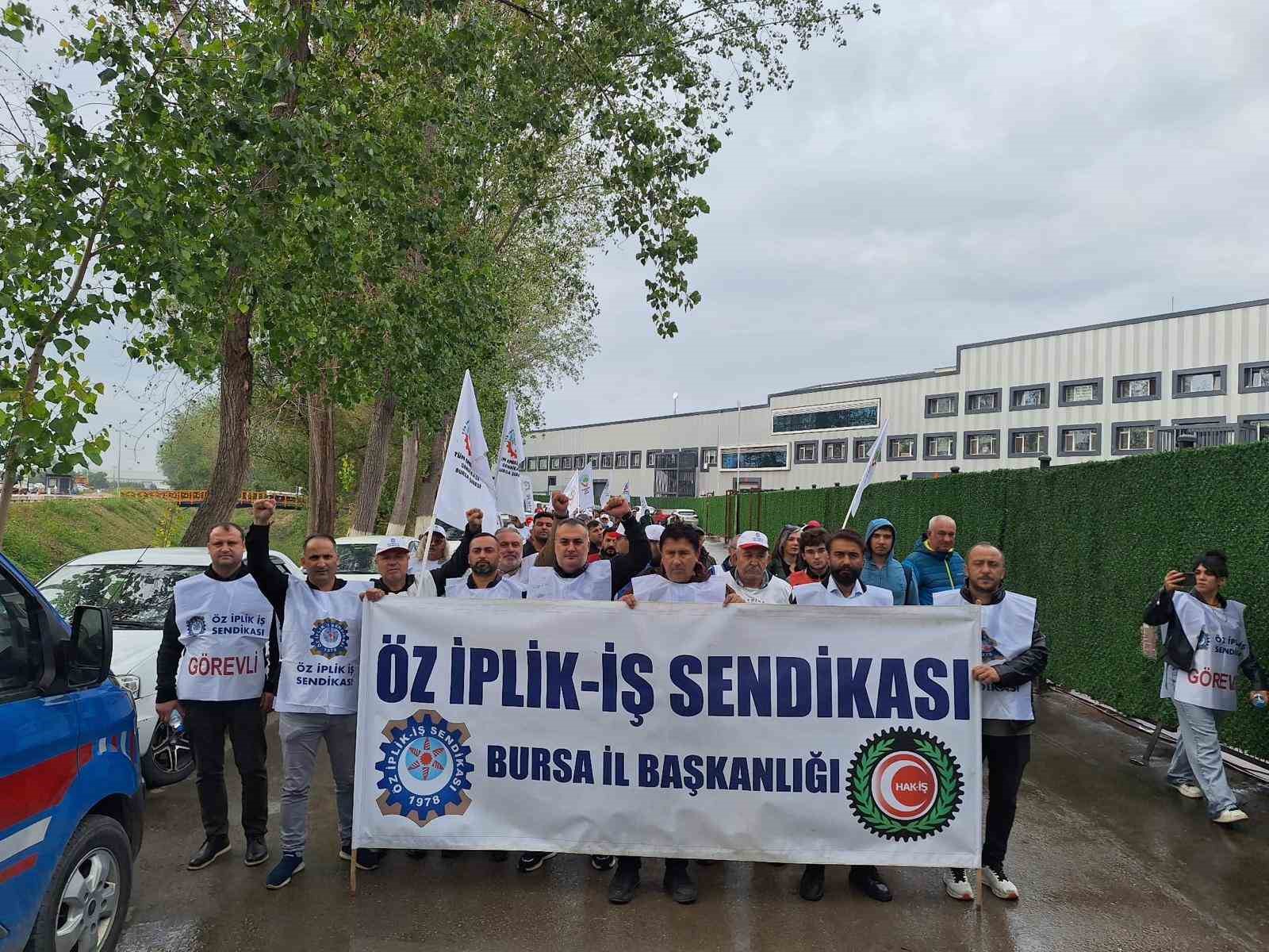 oz iplik is sendikasi eylemlerine karesi tekstilden engelleme 1 cTqKZw5Y