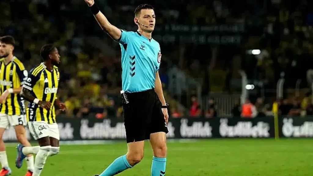 Süper Lig’de 25. Hafta Hakemleri Açıklandı: Derbiyi Ozan Ergün Yönetecek 5 Süper Lig