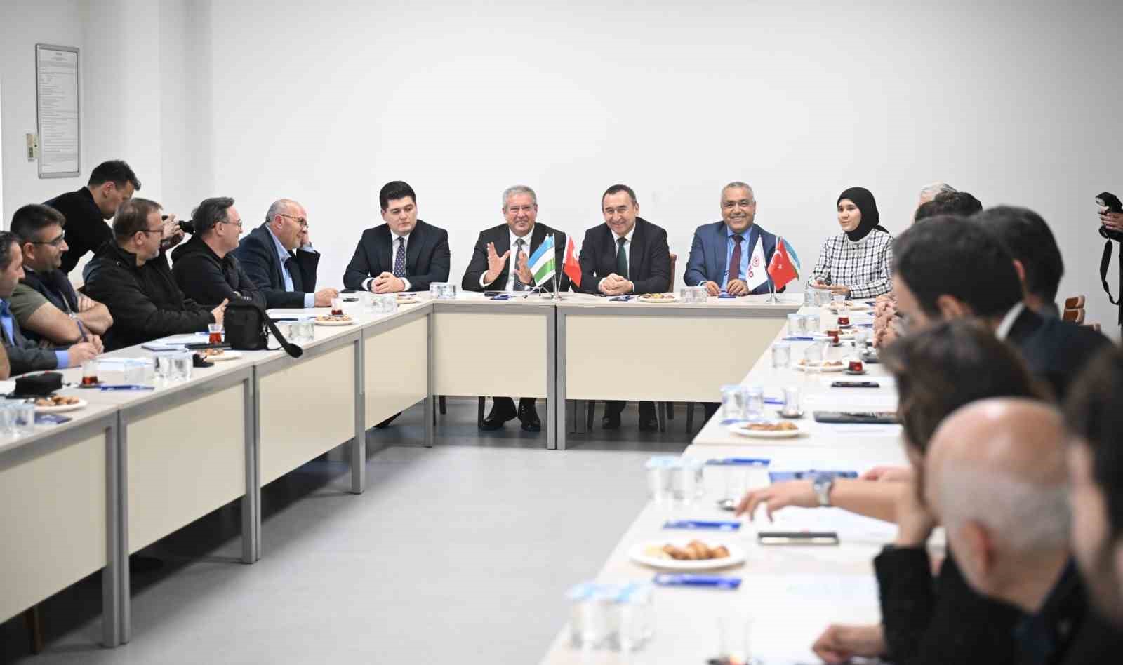 ozbekistan buyukelcisi ilkhom khaydarov btsoda 3 XEetc4EX