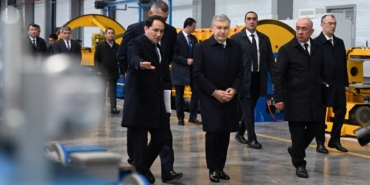 ozbekistan-cumhurbaskani-mirziyoyev-teknopark-sirketlerinin-faaliyetlerini-inceledi-8TOAea6Q.jpg