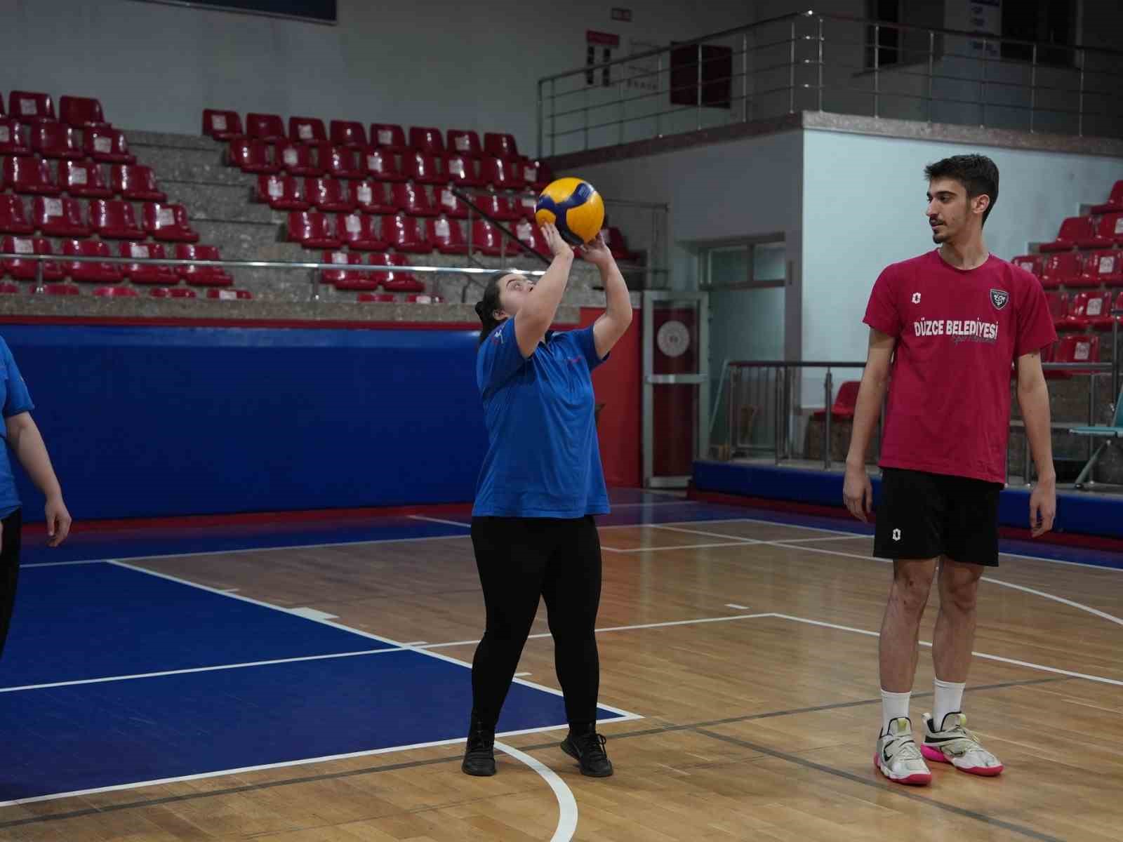 ozel bireyler konuralp beyleri ile mac yapti 3