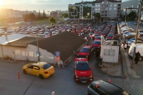 ozel-bursada-a-milli-takim-coskusu-sokaklara-tasti-250-araclik-konvoy-kenti-turladi-wliFTh7Q.jpg