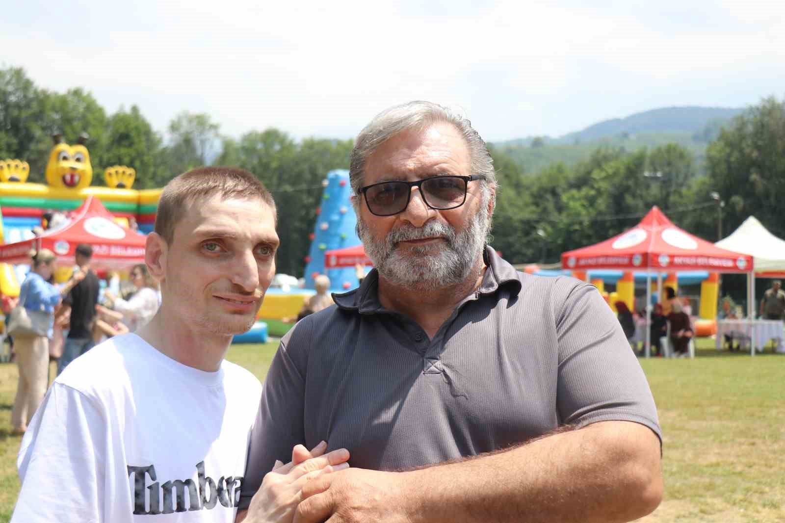 Özel çocukların kahkahaları gökyüzüne yükseldi 12 ozel cocuklarin kahkahalari gokyuzune yukseldi 8 bPWMVzwL