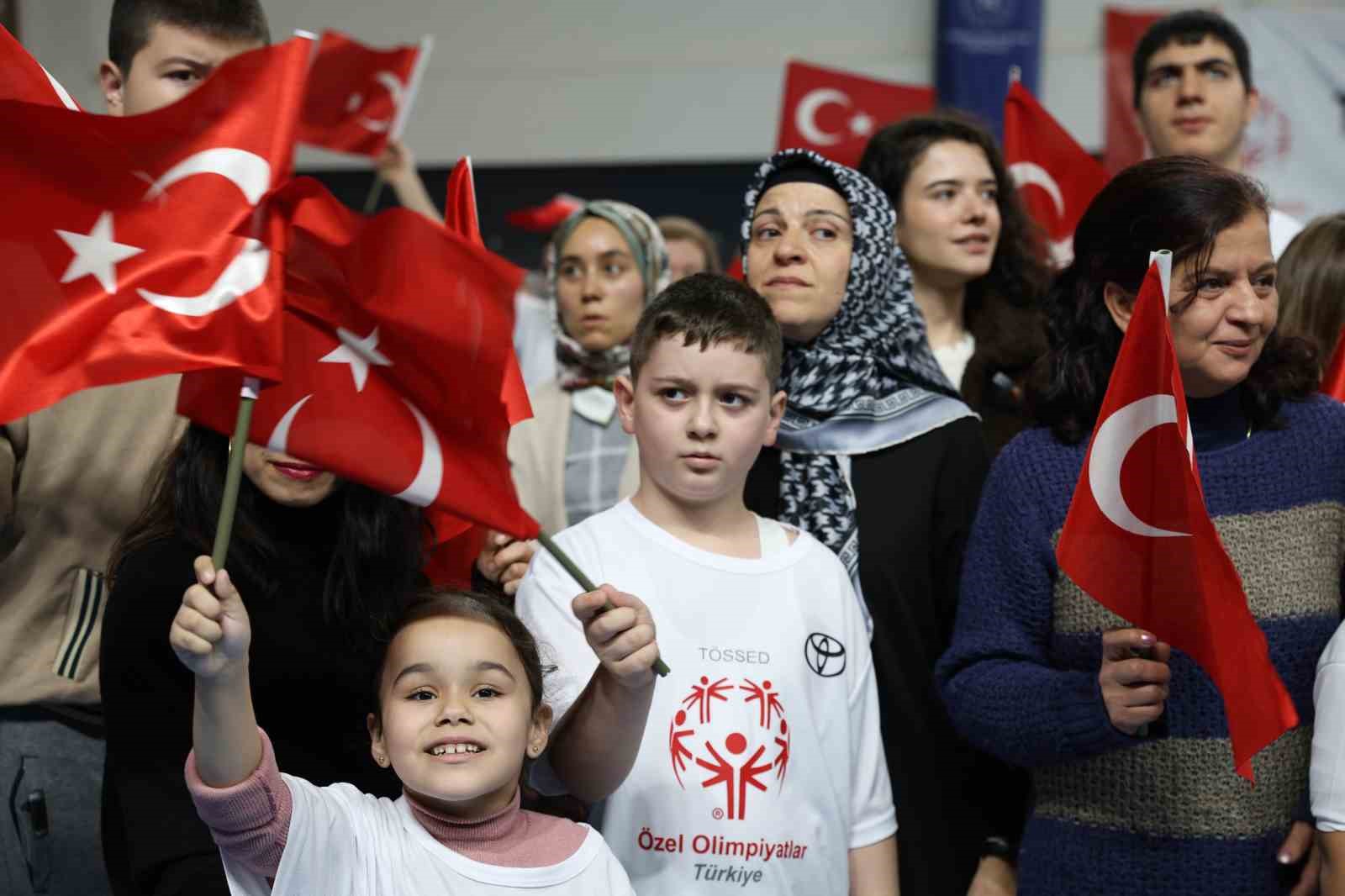 ozel olimpiyatlar turkiye istanbul oyunlari icin ozel gereksinimli bireyler silivride bulustu 0 gyYh1f9u