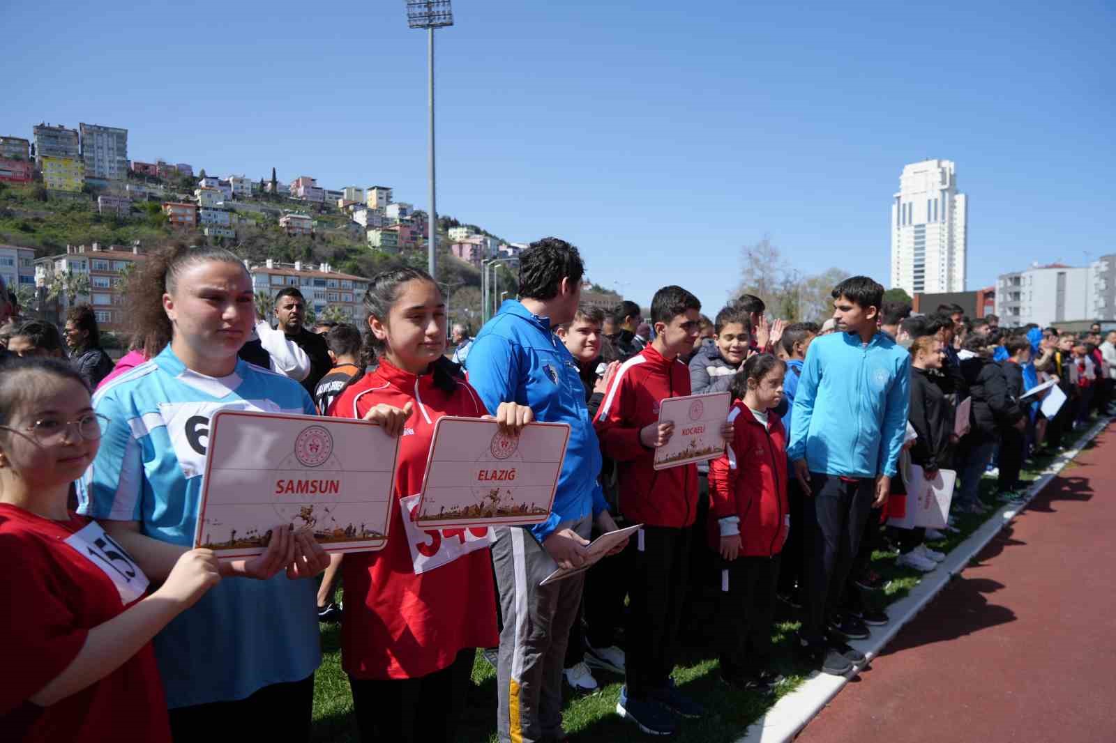 ozel sporcular atletizm turkiye birinciligi yarismalari yapildi 1 iREIKlez