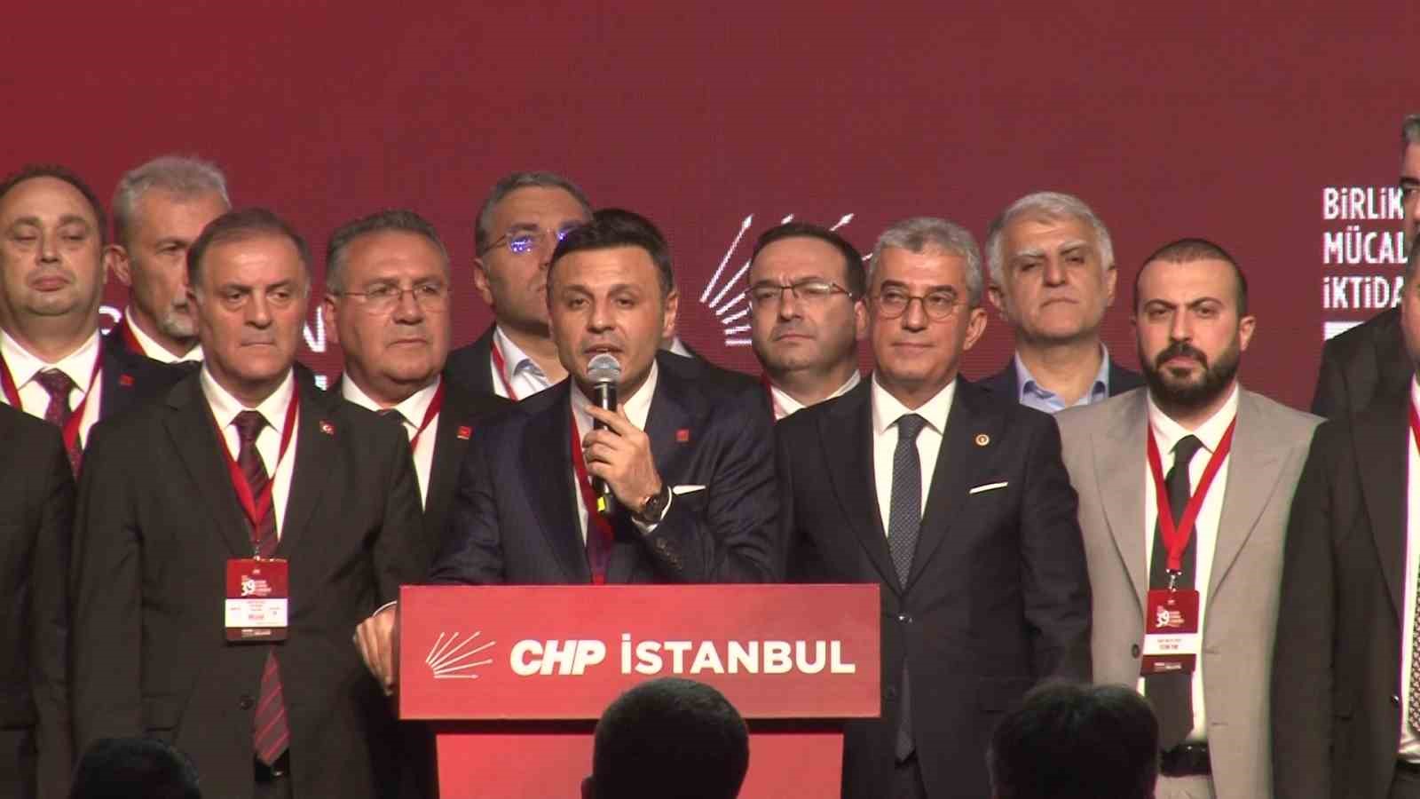 ozgur celik oy coklugu ile yeniden chp istanbul il baskani secildi 1 3adIbq4y